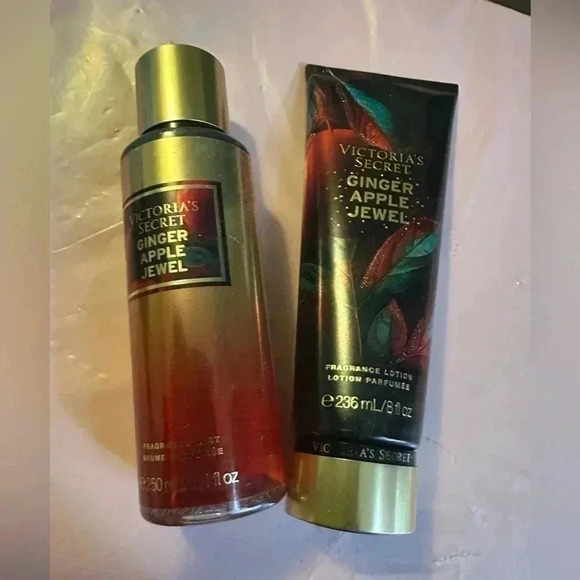 Ginger Apple Jewel Set ( Victoria Secret ) - Picture 1 of 2
